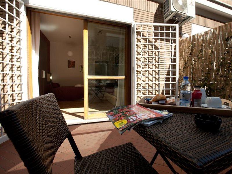 Heart Of Rome Rooms Roma Exterior foto