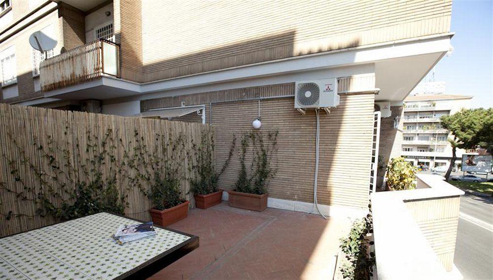 Heart Of Rome Rooms Roma Exterior foto