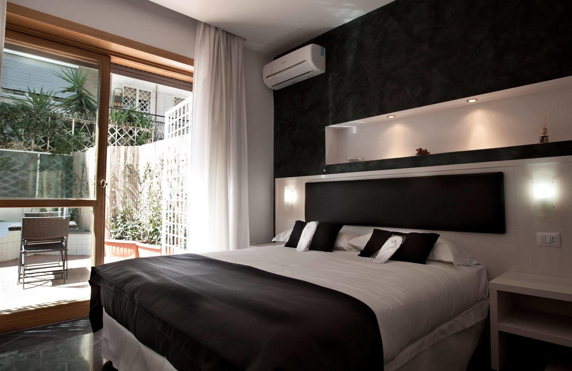 Heart Of Rome Rooms Roma Exterior foto