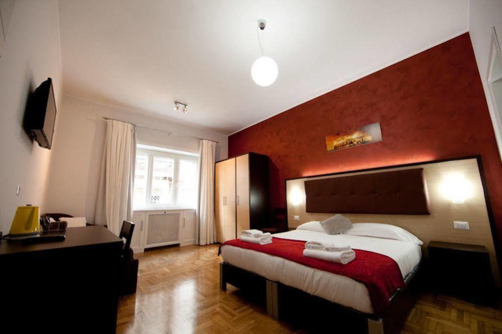 Heart Of Rome Rooms Roma Exterior foto