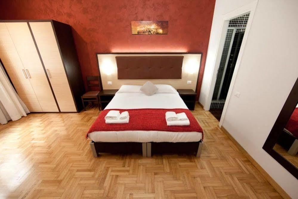 Heart Of Rome Rooms Roma Exterior foto